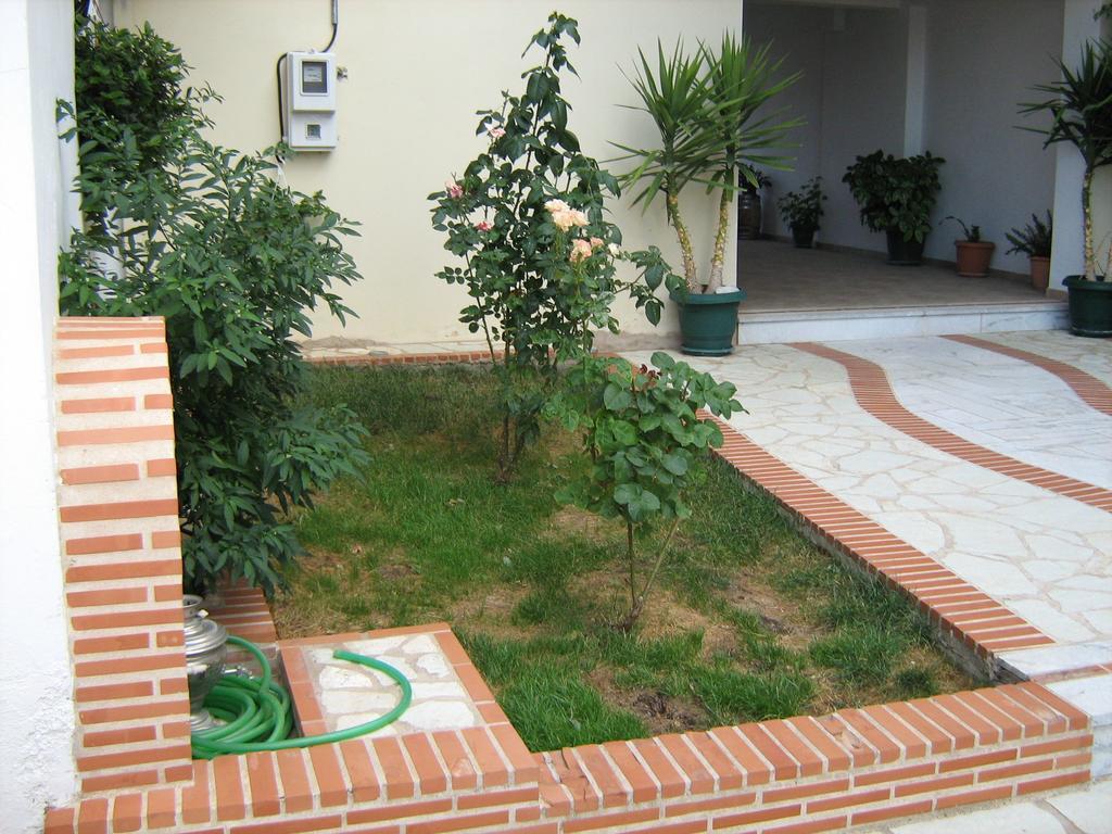 Filoxenia Apartment Levídhion Екстериор снимка
